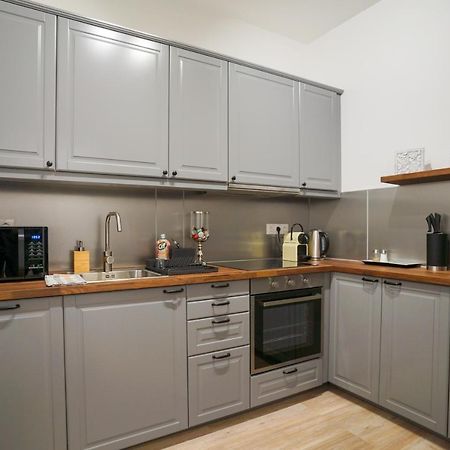 Koffer Apartman Eğri Dış mekan fotoğraf