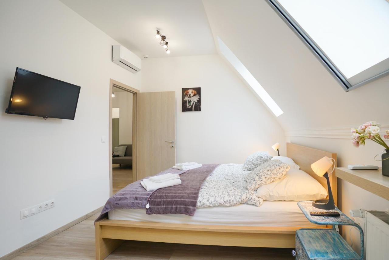 Koffer Apartman Eğri Dış mekan fotoğraf